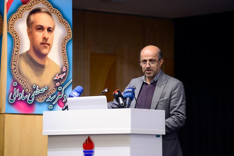 تصویر خبر «ورود صنایع پتروشیمی به آموزش و فرهنگسازی اقدامی ارزشمند در مسئولیت اجتماعی است.»